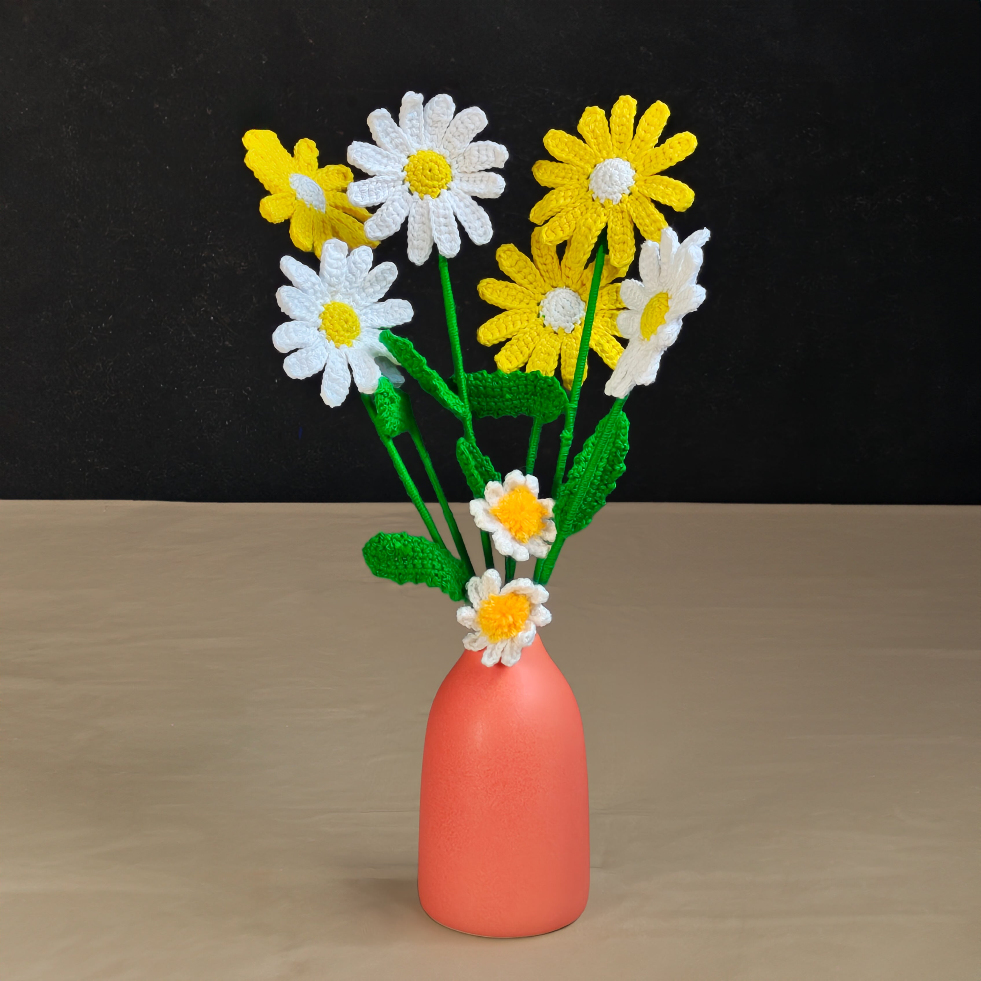 Darling Daisy Vase And Flower Combo