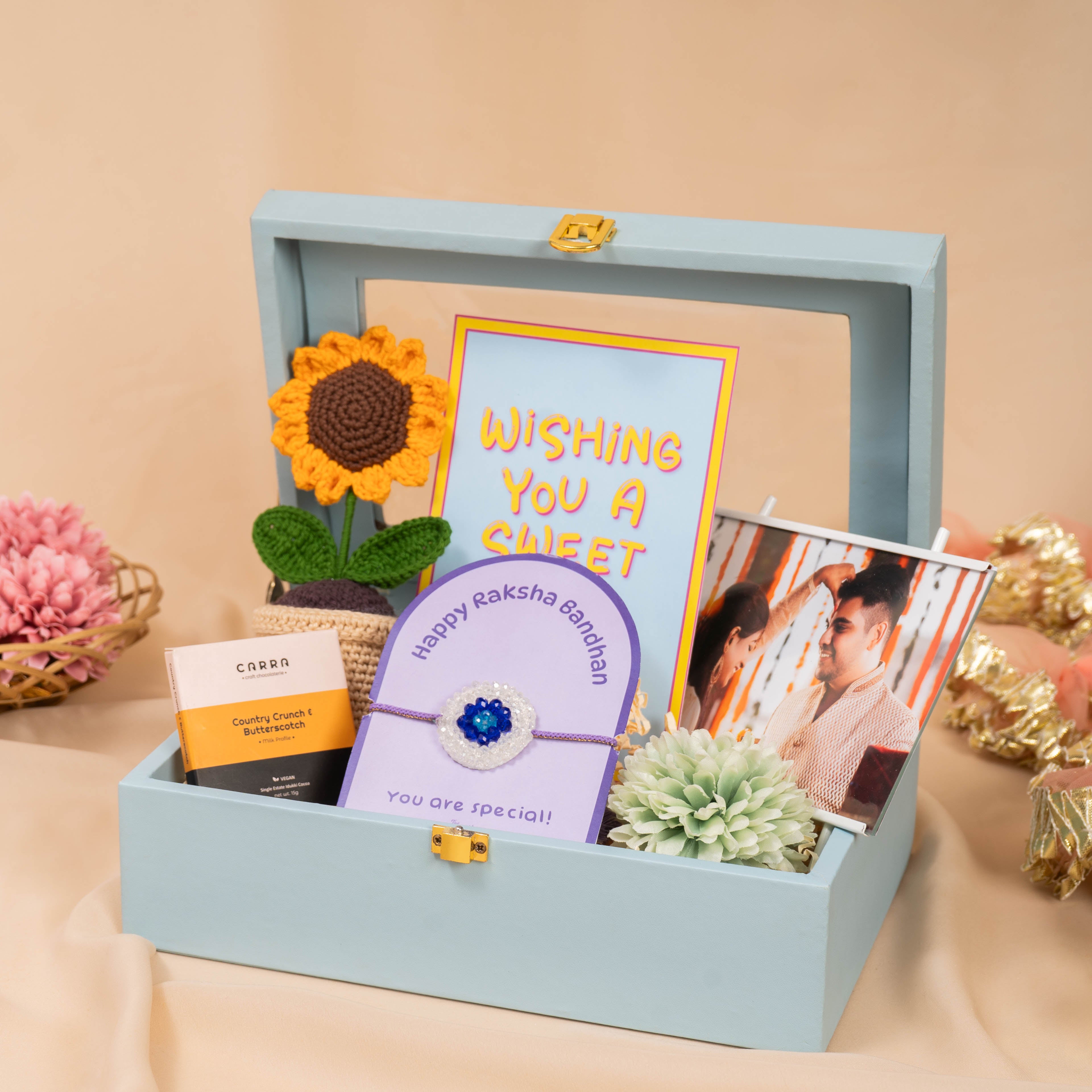 You-Are-My-Sunshine-Rakhi-gift-hampers-for-brother-2