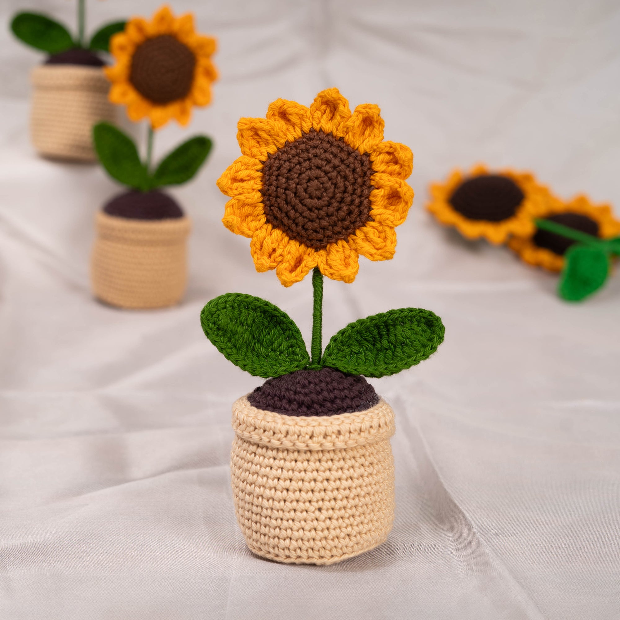 Crochet Sunflower Pot