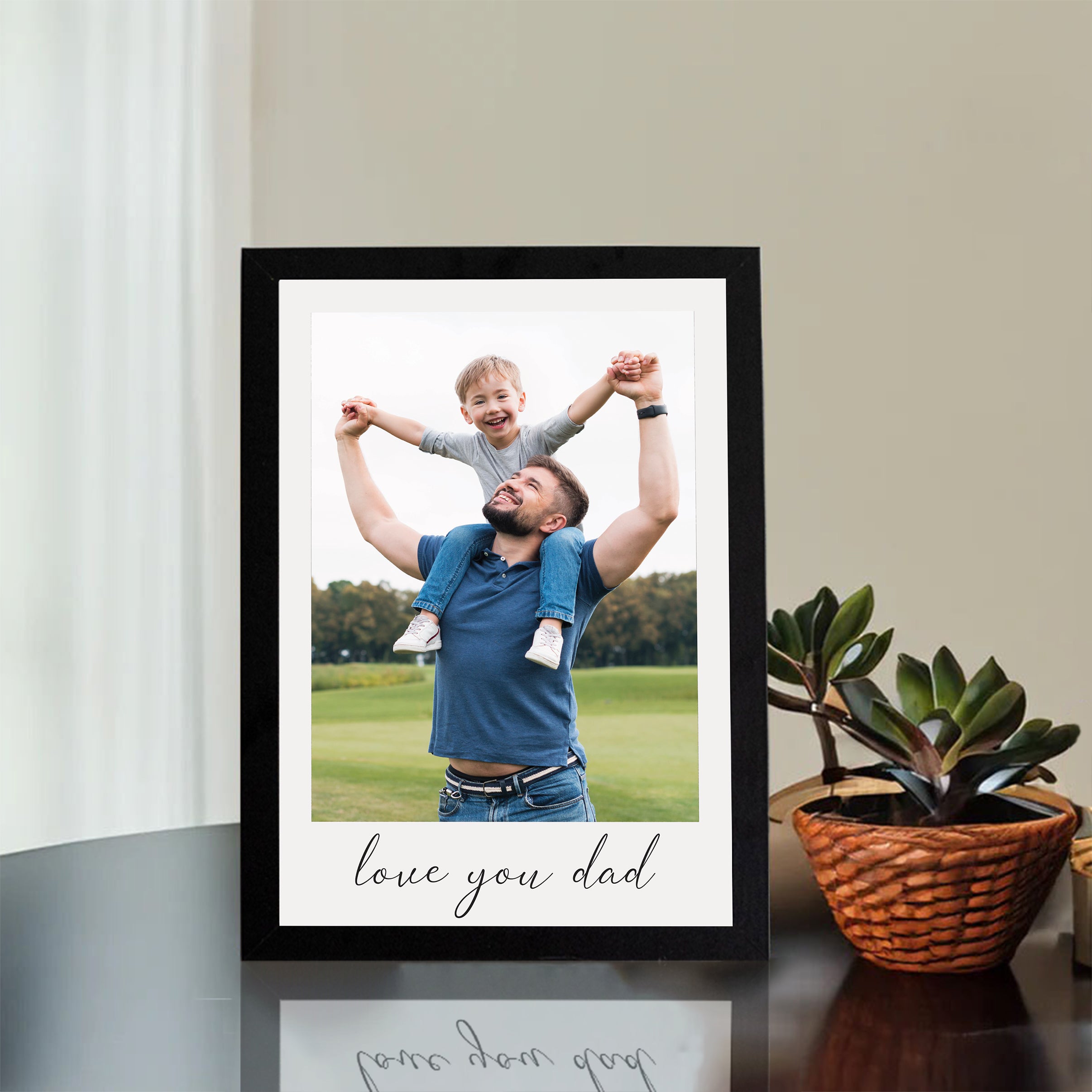 Personalized 'Dad' Photo Frame